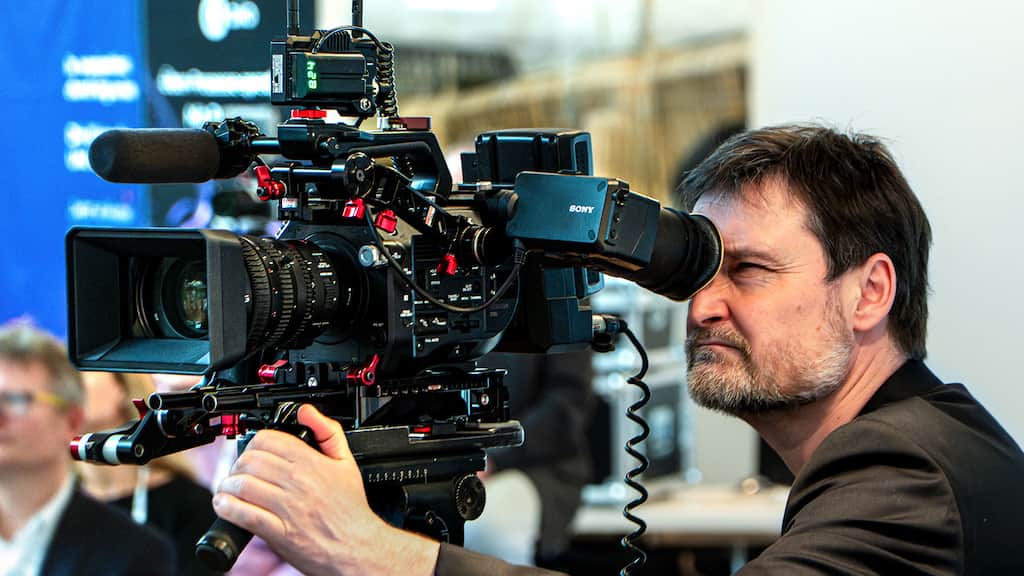 professionelle Kameras für Events, Sport und Konferenzen.